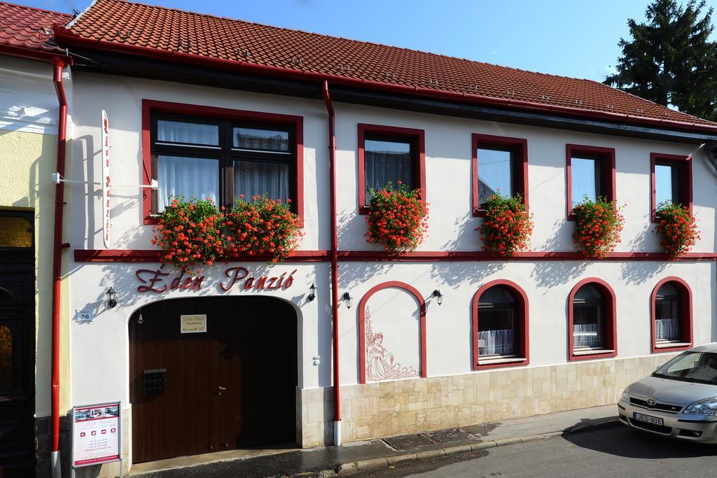 Bed and Breakfast Eden Panzió Erlau Exterior foto