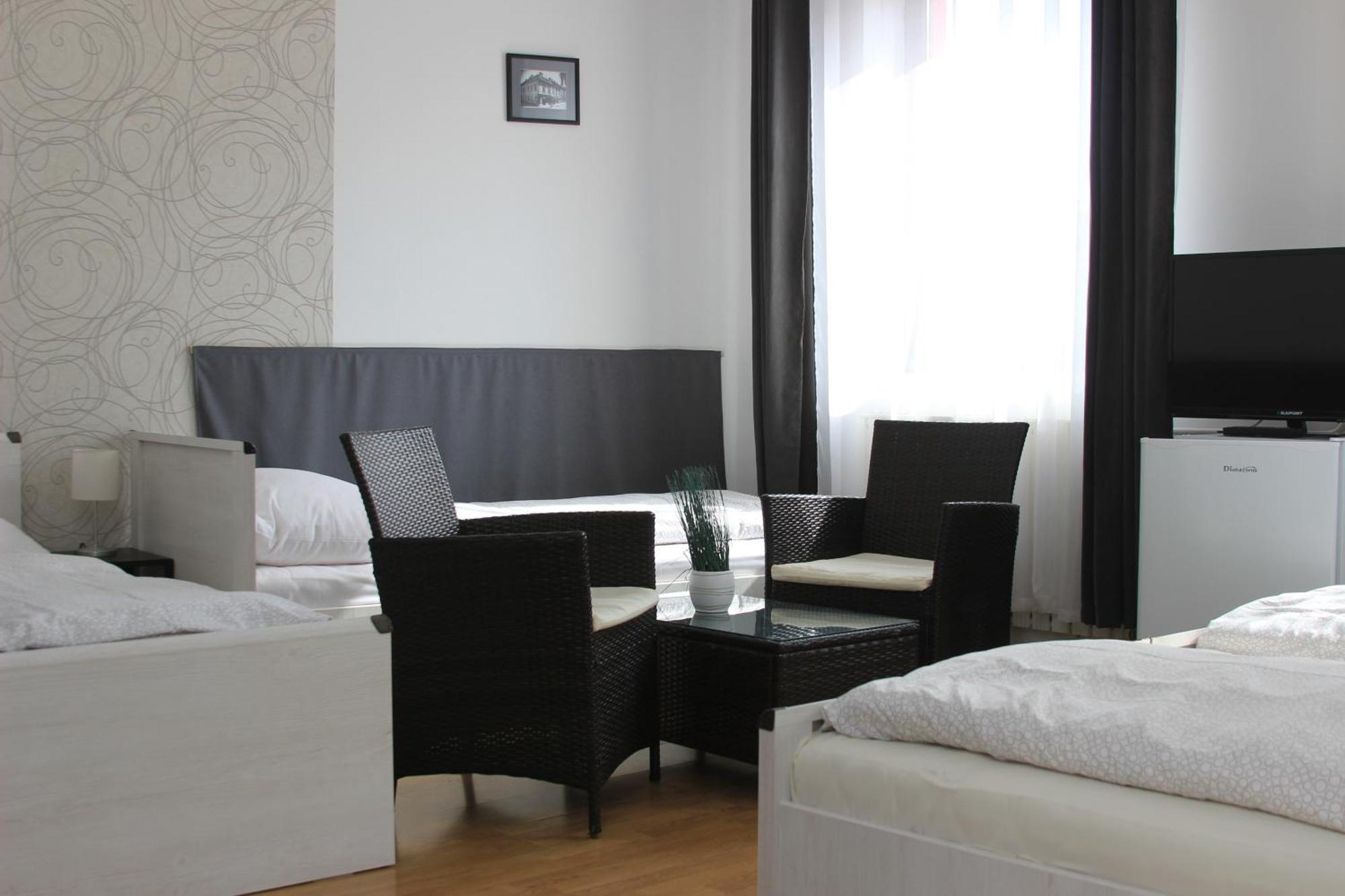 Bed and Breakfast Eden Panzió Erlau Exterior foto