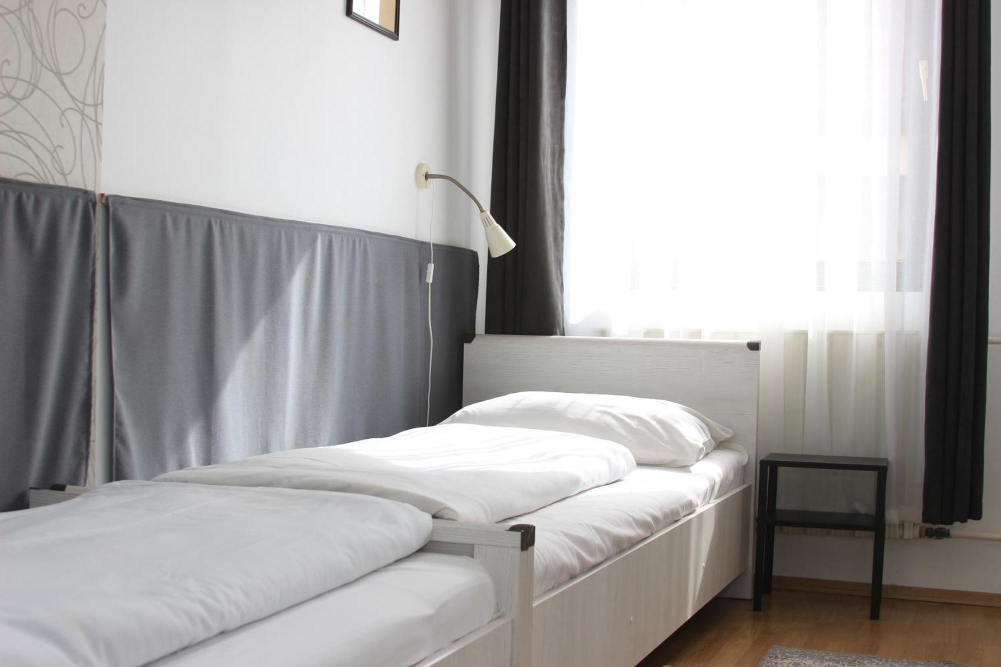 Bed and Breakfast Eden Panzió Erlau Exterior foto