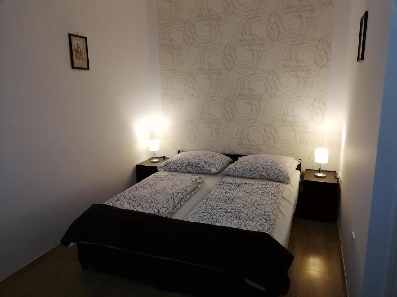 Bed and Breakfast Eden Panzió Erlau Exterior foto